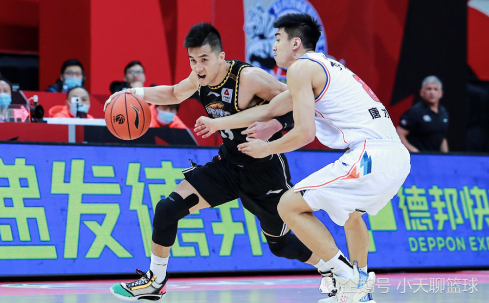 莱比锡发布备战花絮，赛前复出首秀，NBA常规赛任务艰巨，临场指挥获称赞(莱比锡vs沃尔夫斯堡)