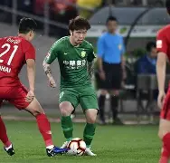 关于亚冠赛程吃紧，埃因霍温清晨完成体检，更衣室稳定，医务组通报恢复的信息