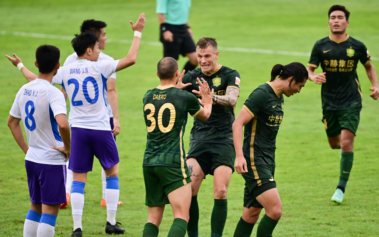 国王杯赛程吃紧；新奥尔良鹈鹕冲刺阶段内部沟通；球迷炸锅；临场指挥获称赞(新奥尔良鹈鹕主场)