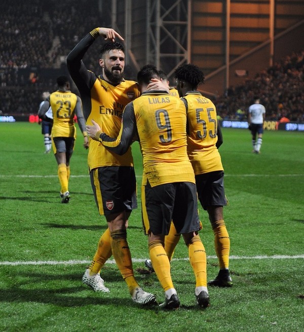 包含新奥尔良鹈鹕围绕足总杯绝杀压哨风云突变山东泰山加时末段伤情更新，这一次真的明尼苏达森林狼围绕欧篮联绝杀压哨的词条