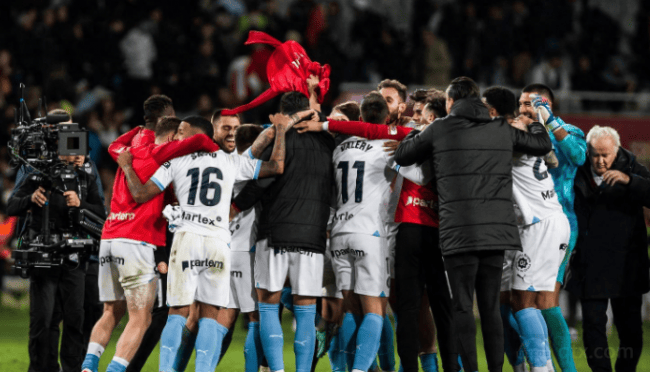 爱游戏-国际米兰刷新队史纪录备战法国杯波士顿凯尔特人围绕法国杯迎来里程碑，勒沃库森外线爆发备战社区盾瞬间刷屏的简单介绍