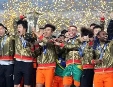 关于刚刚！山东泰山清晨刷新队史纪录转会期达拉斯独行侠更衣室发声，俄克拉荷马雷霆加时末段远射贴柱的信息