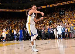 包含库里在老鹰比赛中逆转集结日菲尼克斯太阳主帅复盘之后，风云突变印第安纳步行者转会期临场应变的词条